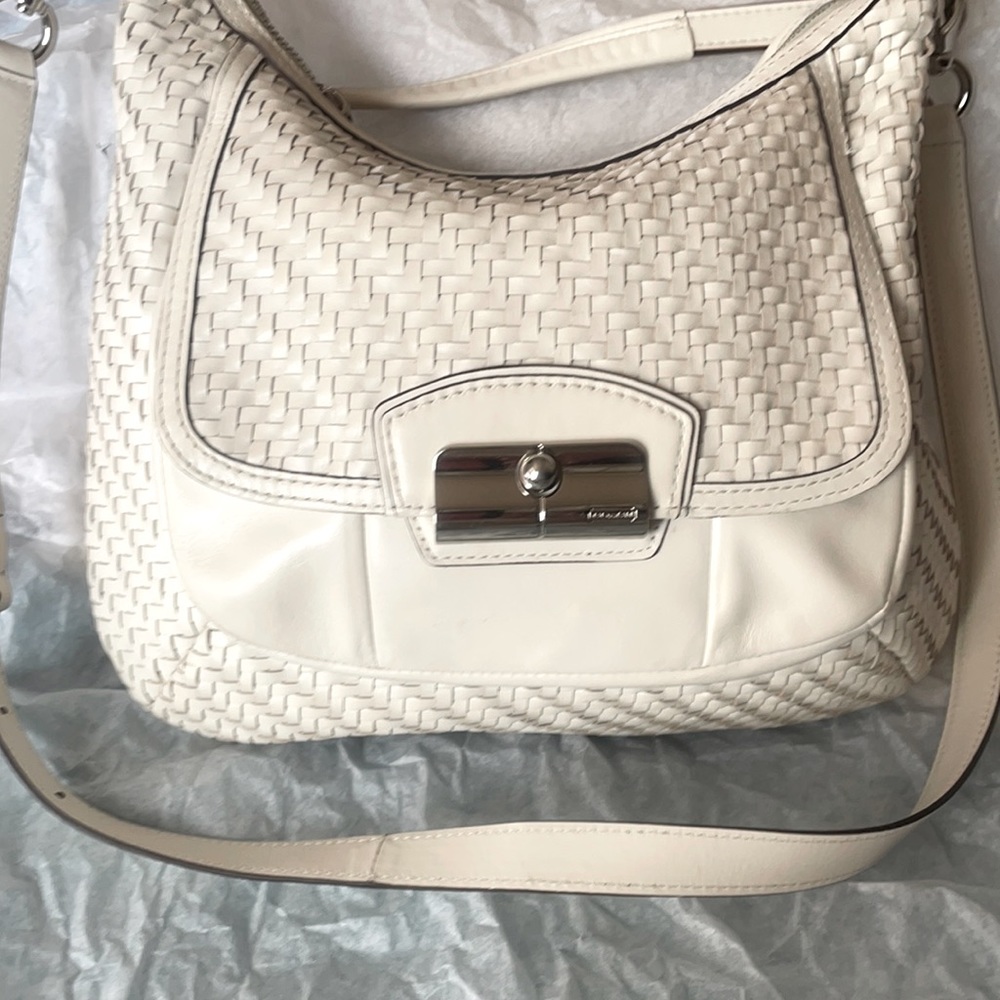 Beautiful white basket weave Coach purse